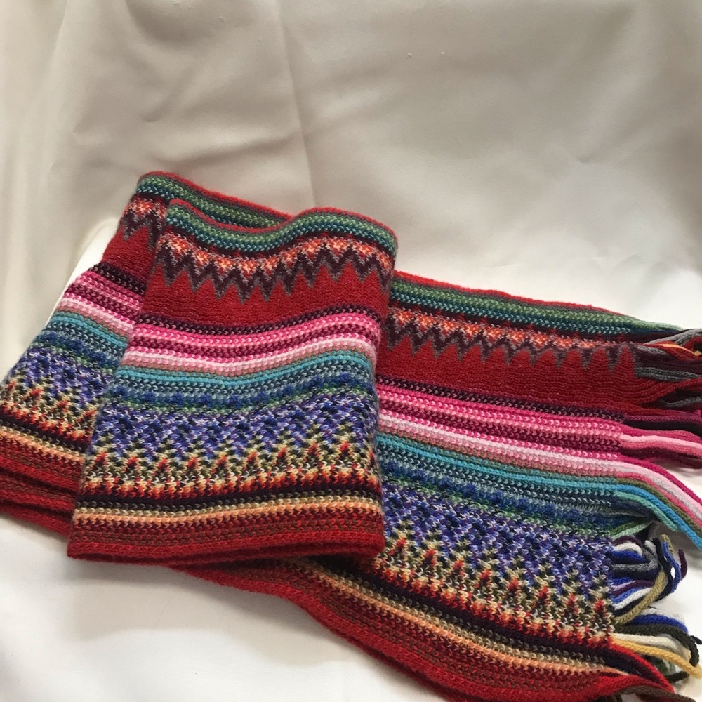 Vintage Glen Prince 100% Lambswool Multicolored Stripe Zig Zag Fringe Scarf